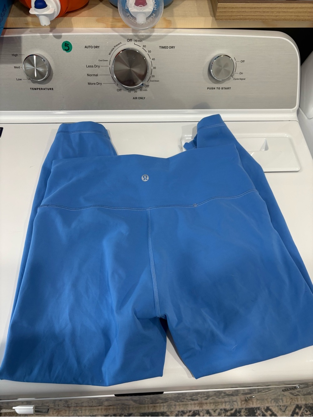 lululemon Training Wunder Train High-Rise Crop Pants 23 size 10